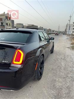 کرایسلەر 300